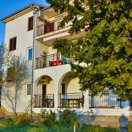 Apartments with a parking space Senj - 11520 Bagian luar foto