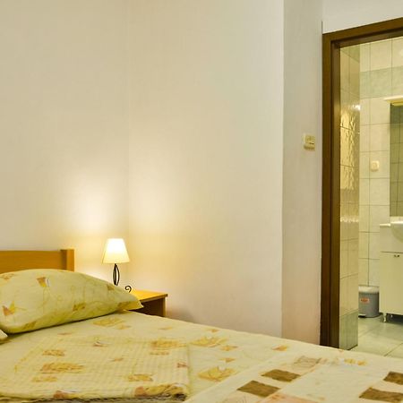 Apartments with a parking space Senj - 11520 Ruang foto