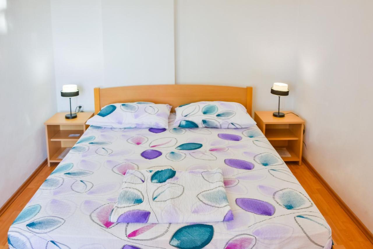 Apartments with a parking space Senj - 11520 Bagian luar foto