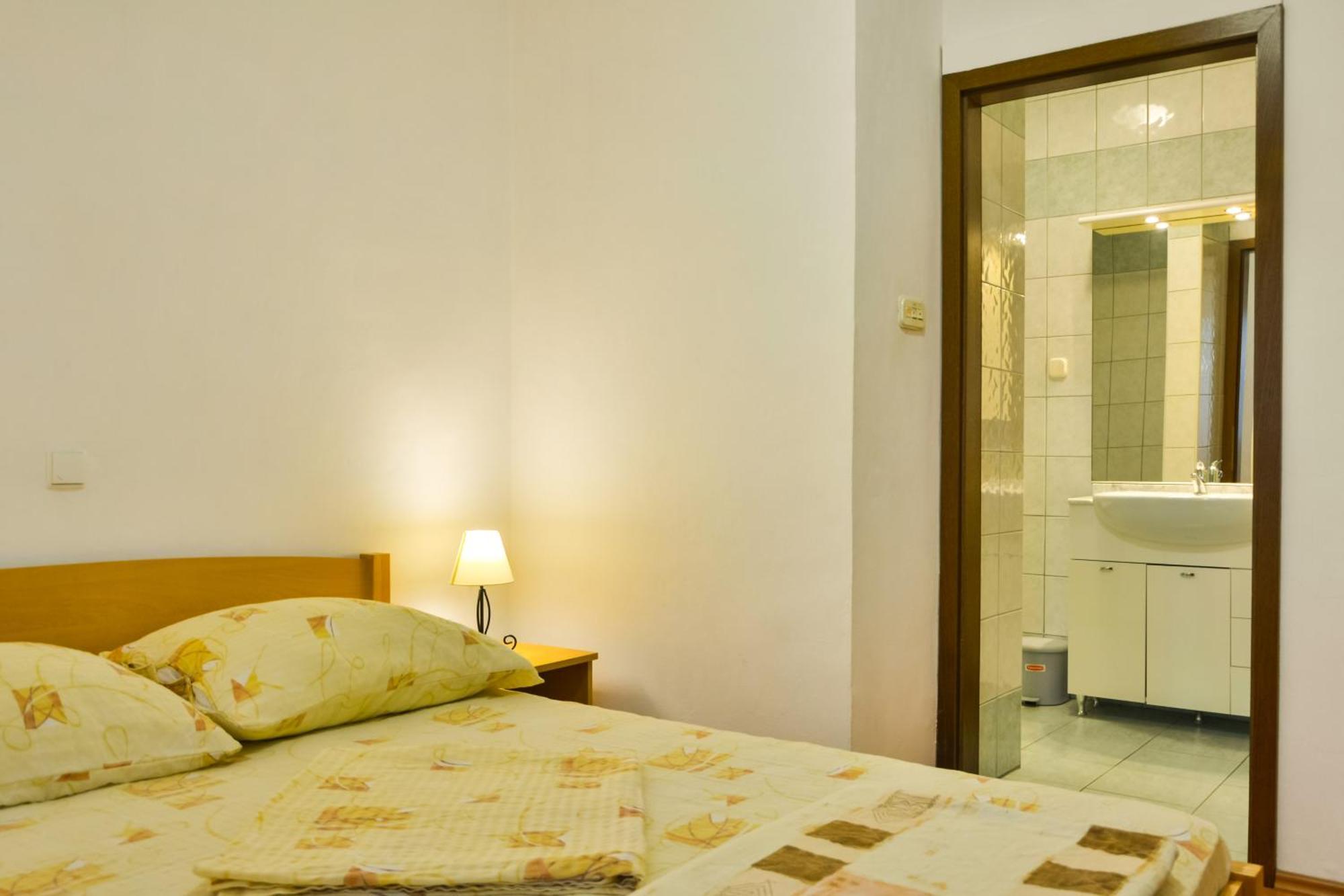 Apartments with a parking space Senj - 11520 Ruang foto